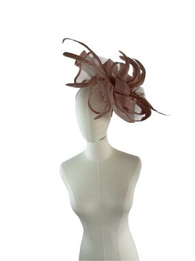 Lucky Leaf Girl Lady Fascinator Hat Blush Pink Feather Mesh Headband Elegant